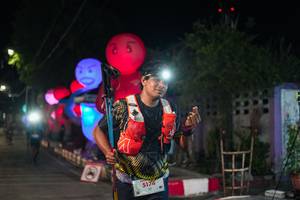 BIB: 5174
                            <button type="button" onclick="openModal(28199294)" class="btn btn-primary btn-sm float-right btn-popup" data-toggle="modal" data-target=".modal-high-quality">
                        <i class="fas fa-shopping-cart"></i> Add to Cart
                    </button>
                                            <button type="button" onclick="isThisMe(28199294, true)" class="btn btn-success btn-sm float-right btn-popup btn-isme hidden" data-toggle="tooltip" data-placement="bottom" title="นี่คือรูปของคุณใช่ไหม คลิกที่นี่เพื่อเอาเข้าอัลบั้ม">
                        <i class="fas fa-plus"></i> Add to album
                    </button>
                    <button type="button" onclick="isThisMe(28199294, false)" class="btn btn-warning btn-sm float-right btn-popup btn-isnotme hidden">
                        <i class="fas fa-ban"></i> Remove from album
                    </button>