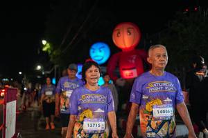 BIB: 13715, 14056
                            <button type="button" onclick="openModal(28200916)" class="btn btn-primary btn-sm float-right btn-popup" data-toggle="modal" data-target=".modal-high-quality">
                        <i class="fas fa-shopping-cart"></i> Add to Cart
                    </button>
                                            <button type="button" onclick="isThisMe(28200916, true)" class="btn btn-success btn-sm float-right btn-popup btn-isme hidden" data-toggle="tooltip" data-placement="bottom" title="นี่คือรูปของคุณใช่ไหม คลิกที่นี่เพื่อเอาเข้าอัลบั้ม">
                        <i class="fas fa-plus"></i> Add to album
                    </button>
                    <button type="button" onclick="isThisMe(28200916, false)" class="btn btn-warning btn-sm float-right btn-popup btn-isnotme hidden">
                        <i class="fas fa-ban"></i> Remove from album
                    </button>