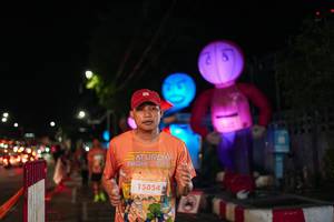 BIB: 15054
                            <button type="button" onclick="openModal(28201190)" class="btn btn-primary btn-sm float-right btn-popup" data-toggle="modal" data-target=".modal-high-quality">
                        <i class="fas fa-shopping-cart"></i> Add to Cart
                    </button>
                                            <button type="button" onclick="isThisMe(28201190, true)" class="btn btn-success btn-sm float-right btn-popup btn-isme hidden" data-toggle="tooltip" data-placement="bottom" title="นี่คือรูปของคุณใช่ไหม คลิกที่นี่เพื่อเอาเข้าอัลบั้ม">
                        <i class="fas fa-plus"></i> Add to album
                    </button>
                    <button type="button" onclick="isThisMe(28201190, false)" class="btn btn-warning btn-sm float-right btn-popup btn-isnotme hidden">
                        <i class="fas fa-ban"></i> Remove from album
                    </button>