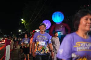BIB: 14057
                            <button type="button" onclick="openModal(28200910)" class="btn btn-primary btn-sm float-right btn-popup" data-toggle="modal" data-target=".modal-high-quality">
                        <i class="fas fa-shopping-cart"></i> Add to Cart
                    </button>
                                            <button type="button" onclick="isThisMe(28200910, true)" class="btn btn-success btn-sm float-right btn-popup btn-isme hidden" data-toggle="tooltip" data-placement="bottom" title="นี่คือรูปของคุณใช่ไหม คลิกที่นี่เพื่อเอาเข้าอัลบั้ม">
                        <i class="fas fa-plus"></i> Add to album
                    </button>
                    <button type="button" onclick="isThisMe(28200910, false)" class="btn btn-warning btn-sm float-right btn-popup btn-isnotme hidden">
                        <i class="fas fa-ban"></i> Remove from album
                    </button>