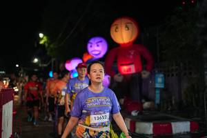 BIB: 13652, 140
                            <button type="button" onclick="openModal(28200545)" class="btn btn-primary btn-sm float-right btn-popup" data-toggle="modal" data-target=".modal-high-quality">
                        <i class="fas fa-shopping-cart"></i> Add to Cart
                    </button>
                                            <button type="button" onclick="isThisMe(28200545, true)" class="btn btn-success btn-sm float-right btn-popup btn-isme hidden" data-toggle="tooltip" data-placement="bottom" title="นี่คือรูปของคุณใช่ไหม คลิกที่นี่เพื่อเอาเข้าอัลบั้ม">
                        <i class="fas fa-plus"></i> Add to album
                    </button>
                    <button type="button" onclick="isThisMe(28200545, false)" class="btn btn-warning btn-sm float-right btn-popup btn-isnotme hidden">
                        <i class="fas fa-ban"></i> Remove from album
                    </button>