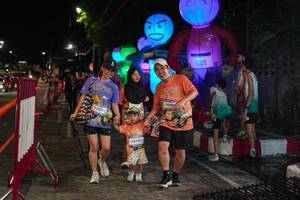 BIB: 13211, 14102, 14300
                            <button type="button" onclick="openModal(28200296)" class="btn btn-primary btn-sm float-right btn-popup" data-toggle="modal" data-target=".modal-high-quality">
                        <i class="fas fa-shopping-cart"></i> Add to Cart
                    </button>
                                            <button type="button" onclick="isThisMe(28200296, true)" class="btn btn-success btn-sm float-right btn-popup btn-isme hidden" data-toggle="tooltip" data-placement="bottom" title="นี่คือรูปของคุณใช่ไหม คลิกที่นี่เพื่อเอาเข้าอัลบั้ม">
                        <i class="fas fa-plus"></i> Add to album
                    </button>
                    <button type="button" onclick="isThisMe(28200296, false)" class="btn btn-warning btn-sm float-right btn-popup btn-isnotme hidden">
                        <i class="fas fa-ban"></i> Remove from album
                    </button>