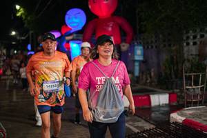 BIB: 14253
                            <button type="button" onclick="openModal(28201653)" class="btn btn-primary btn-sm float-right btn-popup" data-toggle="modal" data-target=".modal-high-quality">
                        <i class="fas fa-shopping-cart"></i> Add to Cart
                    </button>
                                            <button type="button" onclick="isThisMe(28201653, true)" class="btn btn-success btn-sm float-right btn-popup btn-isme hidden" data-toggle="tooltip" data-placement="bottom" title="นี่คือรูปของคุณใช่ไหม คลิกที่นี่เพื่อเอาเข้าอัลบั้ม">
                        <i class="fas fa-plus"></i> Add to album
                    </button>
                    <button type="button" onclick="isThisMe(28201653, false)" class="btn btn-warning btn-sm float-right btn-popup btn-isnotme hidden">
                        <i class="fas fa-ban"></i> Remove from album
                    </button>