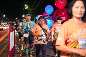 BIB: 5566, 1695, 1425, 139
                            <button type="button" onclick="openModal(28201855)" class="btn btn-primary btn-sm float-right btn-popup" data-toggle="modal" data-target=".modal-high-quality">
                        <i class="fas fa-shopping-cart"></i> Add to Cart
                    </button>
                                            <button type="button" onclick="isThisMe(28201855, true)" class="btn btn-success btn-sm float-right btn-popup btn-isme hidden" data-toggle="tooltip" data-placement="bottom" title="นี่คือรูปของคุณใช่ไหม คลิกที่นี่เพื่อเอาเข้าอัลบั้ม">
                        <i class="fas fa-plus"></i> Add to album
                    </button>
                    <button type="button" onclick="isThisMe(28201855, false)" class="btn btn-warning btn-sm float-right btn-popup btn-isnotme hidden">
                        <i class="fas fa-ban"></i> Remove from album
                    </button>