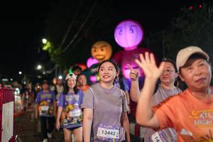 BIB: 13442
                            <button type="button" onclick="openModal(28201073)" class="btn btn-primary btn-sm float-right btn-popup" data-toggle="modal" data-target=".modal-high-quality">
                        <i class="fas fa-shopping-cart"></i> Add to Cart
                    </button>
                                            <button type="button" onclick="isThisMe(28201073, true)" class="btn btn-success btn-sm float-right btn-popup btn-isme hidden" data-toggle="tooltip" data-placement="bottom" title="นี่คือรูปของคุณใช่ไหม คลิกที่นี่เพื่อเอาเข้าอัลบั้ม">
                        <i class="fas fa-plus"></i> Add to album
                    </button>
                    <button type="button" onclick="isThisMe(28201073, false)" class="btn btn-warning btn-sm float-right btn-popup btn-isnotme hidden">
                        <i class="fas fa-ban"></i> Remove from album
                    </button>