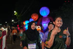 BIB: 13151
                            <button type="button" onclick="openModal(28200612)" class="btn btn-primary btn-sm float-right btn-popup" data-toggle="modal" data-target=".modal-high-quality">
                        <i class="fas fa-shopping-cart"></i> Add to Cart
                    </button>
                                            <button type="button" onclick="isThisMe(28200612, true)" class="btn btn-success btn-sm float-right btn-popup btn-isme hidden" data-toggle="tooltip" data-placement="bottom" title="นี่คือรูปของคุณใช่ไหม คลิกที่นี่เพื่อเอาเข้าอัลบั้ม">
                        <i class="fas fa-plus"></i> Add to album
                    </button>
                    <button type="button" onclick="isThisMe(28200612, false)" class="btn btn-warning btn-sm float-right btn-popup btn-isnotme hidden">
                        <i class="fas fa-ban"></i> Remove from album
                    </button>