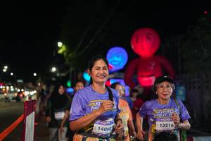 BIB: 14068, 13216
                            <button type="button" onclick="openModal(28200623)" class="btn btn-primary btn-sm float-right btn-popup" data-toggle="modal" data-target=".modal-high-quality">
                        <i class="fas fa-shopping-cart"></i> Add to Cart
                    </button>
                                            <button type="button" onclick="isThisMe(28200623, true)" class="btn btn-success btn-sm float-right btn-popup btn-isme hidden" data-toggle="tooltip" data-placement="bottom" title="นี่คือรูปของคุณใช่ไหม คลิกที่นี่เพื่อเอาเข้าอัลบั้ม">
                        <i class="fas fa-plus"></i> Add to album
                    </button>
                    <button type="button" onclick="isThisMe(28200623, false)" class="btn btn-warning btn-sm float-right btn-popup btn-isnotme hidden">
                        <i class="fas fa-ban"></i> Remove from album
                    </button>