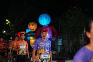 BIB: 14176, 14064
                            <button type="button" onclick="openModal(28200543)" class="btn btn-primary btn-sm float-right btn-popup" data-toggle="modal" data-target=".modal-high-quality">
                        <i class="fas fa-shopping-cart"></i> Add to Cart
                    </button>
                                            <button type="button" onclick="isThisMe(28200543, true)" class="btn btn-success btn-sm float-right btn-popup btn-isme hidden" data-toggle="tooltip" data-placement="bottom" title="นี่คือรูปของคุณใช่ไหม คลิกที่นี่เพื่อเอาเข้าอัลบั้ม">
                        <i class="fas fa-plus"></i> Add to album
                    </button>
                    <button type="button" onclick="isThisMe(28200543, false)" class="btn btn-warning btn-sm float-right btn-popup btn-isnotme hidden">
                        <i class="fas fa-ban"></i> Remove from album
                    </button>