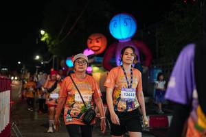 BIB: 108, 13618
                            <button type="button" onclick="openModal(28200131)" class="btn btn-primary btn-sm float-right btn-popup" data-toggle="modal" data-target=".modal-high-quality">
                        <i class="fas fa-shopping-cart"></i> Add to Cart
                    </button>
                                            <button type="button" onclick="isThisMe(28200131, true)" class="btn btn-success btn-sm float-right btn-popup btn-isme hidden" data-toggle="tooltip" data-placement="bottom" title="นี่คือรูปของคุณใช่ไหม คลิกที่นี่เพื่อเอาเข้าอัลบั้ม">
                        <i class="fas fa-plus"></i> Add to album
                    </button>
                    <button type="button" onclick="isThisMe(28200131, false)" class="btn btn-warning btn-sm float-right btn-popup btn-isnotme hidden">
                        <i class="fas fa-ban"></i> Remove from album
                    </button>