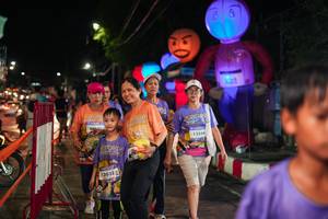 BIB: 2400, 13032, 13344
                            <button type="button" onclick="openModal(28201396)" class="btn btn-primary btn-sm float-right btn-popup" data-toggle="modal" data-target=".modal-high-quality">
                        <i class="fas fa-shopping-cart"></i> Add to Cart
                    </button>
                                            <button type="button" onclick="isThisMe(28201396, true)" class="btn btn-success btn-sm float-right btn-popup btn-isme hidden" data-toggle="tooltip" data-placement="bottom" title="นี่คือรูปของคุณใช่ไหม คลิกที่นี่เพื่อเอาเข้าอัลบั้ม">
                        <i class="fas fa-plus"></i> Add to album
                    </button>
                    <button type="button" onclick="isThisMe(28201396, false)" class="btn btn-warning btn-sm float-right btn-popup btn-isnotme hidden">
                        <i class="fas fa-ban"></i> Remove from album
                    </button>
