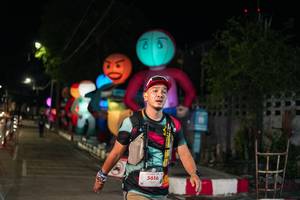 BIB: 5616
                            <button type="button" onclick="openModal(28198991)" class="btn btn-primary btn-sm float-right btn-popup" data-toggle="modal" data-target=".modal-high-quality">
                        <i class="fas fa-shopping-cart"></i> Add to Cart
                    </button>
                                            <button type="button" onclick="isThisMe(28198991, true)" class="btn btn-success btn-sm float-right btn-popup btn-isme hidden" data-toggle="tooltip" data-placement="bottom" title="นี่คือรูปของคุณใช่ไหม คลิกที่นี่เพื่อเอาเข้าอัลบั้ม">
                        <i class="fas fa-plus"></i> Add to album
                    </button>
                    <button type="button" onclick="isThisMe(28198991, false)" class="btn btn-warning btn-sm float-right btn-popup btn-isnotme hidden">
                        <i class="fas fa-ban"></i> Remove from album
                    </button>