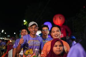 BIB: 140
                            <button type="button" onclick="openModal(28199885)" class="btn btn-primary btn-sm float-right btn-popup" data-toggle="modal" data-target=".modal-high-quality">
                        <i class="fas fa-shopping-cart"></i> Add to Cart
                    </button>
                                            <button type="button" onclick="isThisMe(28199885, true)" class="btn btn-success btn-sm float-right btn-popup btn-isme hidden" data-toggle="tooltip" data-placement="bottom" title="นี่คือรูปของคุณใช่ไหม คลิกที่นี่เพื่อเอาเข้าอัลบั้ม">
                        <i class="fas fa-plus"></i> Add to album
                    </button>
                    <button type="button" onclick="isThisMe(28199885, false)" class="btn btn-warning btn-sm float-right btn-popup btn-isnotme hidden">
                        <i class="fas fa-ban"></i> Remove from album
                    </button>