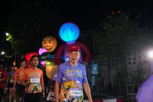 BIB: 14176, 14064
                            <button type="button" onclick="openModal(28200542)" class="btn btn-primary btn-sm float-right btn-popup" data-toggle="modal" data-target=".modal-high-quality">
                        <i class="fas fa-shopping-cart"></i> Add to Cart
                    </button>
                                            <button type="button" onclick="isThisMe(28200542, true)" class="btn btn-success btn-sm float-right btn-popup btn-isme hidden" data-toggle="tooltip" data-placement="bottom" title="นี่คือรูปของคุณใช่ไหม คลิกที่นี่เพื่อเอาเข้าอัลบั้ม">
                        <i class="fas fa-plus"></i> Add to album
                    </button>
                    <button type="button" onclick="isThisMe(28200542, false)" class="btn btn-warning btn-sm float-right btn-popup btn-isnotme hidden">
                        <i class="fas fa-ban"></i> Remove from album
                    </button>