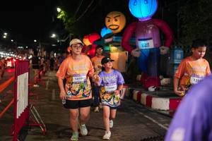 BIB: 14101, 13208, 135
                            <button type="button" onclick="openModal(28201523)" class="btn btn-primary btn-sm float-right btn-popup" data-toggle="modal" data-target=".modal-high-quality">
                        <i class="fas fa-shopping-cart"></i> Add to Cart
                    </button>
                                            <button type="button" onclick="isThisMe(28201523, true)" class="btn btn-success btn-sm float-right btn-popup btn-isme hidden" data-toggle="tooltip" data-placement="bottom" title="นี่คือรูปของคุณใช่ไหม คลิกที่นี่เพื่อเอาเข้าอัลบั้ม">
                        <i class="fas fa-plus"></i> Add to album
                    </button>
                    <button type="button" onclick="isThisMe(28201523, false)" class="btn btn-warning btn-sm float-right btn-popup btn-isnotme hidden">
                        <i class="fas fa-ban"></i> Remove from album
                    </button>