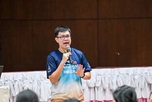 BIB: 
                            <button type="button" onclick="openModal(28625197)" class="btn btn-primary btn-sm float-right btn-popup" data-toggle="modal" data-target=".modal-high-quality">
                        <i class="fas fa-shopping-cart"></i> Add to Cart
                    </button>
                                            <button type="button" onclick="isThisMe(28625197, true)" class="btn btn-success btn-sm float-right btn-popup btn-isme hidden" data-toggle="tooltip" data-placement="bottom" title="นี่คือรูปของคุณใช่ไหม คลิกที่นี่เพื่อเอาเข้าอัลบั้ม">
                        <i class="fas fa-plus"></i> Add to album
                    </button>
                    <button type="button" onclick="isThisMe(28625197, false)" class="btn btn-warning btn-sm float-right btn-popup btn-isnotme hidden">
                        <i class="fas fa-ban"></i> Remove from album
                    </button>