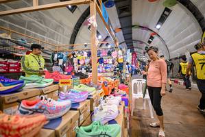 BIB: 
                            <button type="button" onclick="openModal(28625375)" class="btn btn-primary btn-sm float-right btn-popup" data-toggle="modal" data-target=".modal-high-quality">
                        <i class="fas fa-shopping-cart"></i> Add to Cart
                    </button>
                                            <button type="button" onclick="isThisMe(28625375, true)" class="btn btn-success btn-sm float-right btn-popup btn-isme hidden" data-toggle="tooltip" data-placement="bottom" title="นี่คือรูปของคุณใช่ไหม คลิกที่นี่เพื่อเอาเข้าอัลบั้ม">
                        <i class="fas fa-plus"></i> Add to album
                    </button>
                    <button type="button" onclick="isThisMe(28625375, false)" class="btn btn-warning btn-sm float-right btn-popup btn-isnotme hidden">
                        <i class="fas fa-ban"></i> Remove from album
                    </button>