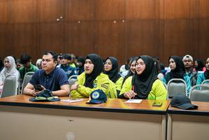 BIB: 
                            <button type="button" onclick="openModal(28625239)" class="btn btn-primary btn-sm float-right btn-popup" data-toggle="modal" data-target=".modal-high-quality">
                        <i class="fas fa-shopping-cart"></i> Add to Cart
                    </button>
                                            <button type="button" onclick="isThisMe(28625239, true)" class="btn btn-success btn-sm float-right btn-popup btn-isme hidden" data-toggle="tooltip" data-placement="bottom" title="นี่คือรูปของคุณใช่ไหม คลิกที่นี่เพื่อเอาเข้าอัลบั้ม">
                        <i class="fas fa-plus"></i> Add to album
                    </button>
                    <button type="button" onclick="isThisMe(28625239, false)" class="btn btn-warning btn-sm float-right btn-popup btn-isnotme hidden">
                        <i class="fas fa-ban"></i> Remove from album
                    </button>