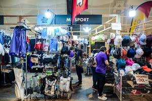 BIB: 
                            <button type="button" onclick="openModal(28622093)" class="btn btn-primary btn-sm float-right btn-popup" data-toggle="modal" data-target=".modal-high-quality">
                        <i class="fas fa-shopping-cart"></i> Add to Cart
                    </button>
                                            <button type="button" onclick="isThisMe(28622093, true)" class="btn btn-success btn-sm float-right btn-popup btn-isme hidden" data-toggle="tooltip" data-placement="bottom" title="นี่คือรูปของคุณใช่ไหม คลิกที่นี่เพื่อเอาเข้าอัลบั้ม">
                        <i class="fas fa-plus"></i> Add to album
                    </button>
                    <button type="button" onclick="isThisMe(28622093, false)" class="btn btn-warning btn-sm float-right btn-popup btn-isnotme hidden">
                        <i class="fas fa-ban"></i> Remove from album
                    </button>