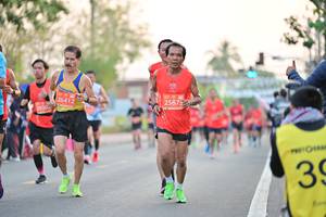 BIB: 26412, 20302, 2587
                            <button type="button" onclick="openModal(10771093)" class="btn btn-primary btn-sm float-right btn-popup" data-toggle="modal" data-target=".modal-high-quality">
                        <i class="fas fa-shopping-cart"></i> Add to Cart
                    </button>
                                            <button type="button" onclick="isThisMe(10771093, true)" class="btn btn-success btn-sm float-right btn-popup btn-isme hidden" data-toggle="tooltip" data-placement="bottom" title="นี่คือรูปของคุณใช่ไหม คลิกที่นี่เพื่อเอาเข้าอัลบั้ม">
                        <i class="fas fa-plus"></i> Add to album
                    </button>
                    <button type="button" onclick="isThisMe(10771093, false)" class="btn btn-warning btn-sm float-right btn-popup btn-isnotme hidden">
                        <i class="fas fa-ban"></i> Remove from album
                    </button>