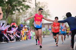 BIB: 27604, 10440
                            <button type="button" onclick="openModal(10750824)" class="btn btn-primary btn-sm float-right btn-popup" data-toggle="modal" data-target=".modal-high-quality">
                        <i class="fas fa-shopping-cart"></i> Add to Cart
                    </button>
                                            <button type="button" onclick="isThisMe(10750824, true)" class="btn btn-success btn-sm float-right btn-popup btn-isme hidden" data-toggle="tooltip" data-placement="bottom" title="นี่คือรูปของคุณใช่ไหม คลิกที่นี่เพื่อเอาเข้าอัลบั้ม">
                        <i class="fas fa-plus"></i> Add to album
                    </button>
                    <button type="button" onclick="isThisMe(10750824, false)" class="btn btn-warning btn-sm float-right btn-popup btn-isnotme hidden">
                        <i class="fas fa-ban"></i> Remove from album
                    </button>