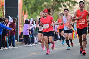 BIB: 26036, 23019, 26683
                            <button type="button" onclick="openModal(10757963)" class="btn btn-primary btn-sm float-right btn-popup" data-toggle="modal" data-target=".modal-high-quality">
                        <i class="fas fa-shopping-cart"></i> Add to Cart
                    </button>
                                            <button type="button" onclick="isThisMe(10757963, true)" class="btn btn-success btn-sm float-right btn-popup btn-isme hidden" data-toggle="tooltip" data-placement="bottom" title="นี่คือรูปของคุณใช่ไหม คลิกที่นี่เพื่อเอาเข้าอัลบั้ม">
                        <i class="fas fa-plus"></i> Add to album
                    </button>
                    <button type="button" onclick="isThisMe(10757963, false)" class="btn btn-warning btn-sm float-right btn-popup btn-isnotme hidden">
                        <i class="fas fa-ban"></i> Remove from album
                    </button>