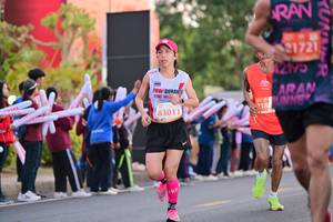 BIB: 1721, 83011, 218
                            <button type="button" onclick="openModal(10751095)" class="btn btn-primary btn-sm float-right btn-popup" data-toggle="modal" data-target=".modal-high-quality">
                        <i class="fas fa-shopping-cart"></i> Add to Cart
                    </button>
                                            <button type="button" onclick="isThisMe(10751095, true)" class="btn btn-success btn-sm float-right btn-popup btn-isme hidden" data-toggle="tooltip" data-placement="bottom" title="นี่คือรูปของคุณใช่ไหม คลิกที่นี่เพื่อเอาเข้าอัลบั้ม">
                        <i class="fas fa-plus"></i> Add to album
                    </button>
                    <button type="button" onclick="isThisMe(10751095, false)" class="btn btn-warning btn-sm float-right btn-popup btn-isnotme hidden">
                        <i class="fas fa-ban"></i> Remove from album
                    </button>