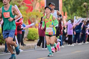 BIB: 21363, 23197
                            <button type="button" onclick="openModal(10754520)" class="btn btn-primary btn-sm float-right btn-popup" data-toggle="modal" data-target=".modal-high-quality">
                        <i class="fas fa-shopping-cart"></i> Add to Cart
                    </button>
                                            <button type="button" onclick="isThisMe(10754520, true)" class="btn btn-success btn-sm float-right btn-popup btn-isme hidden" data-toggle="tooltip" data-placement="bottom" title="นี่คือรูปของคุณใช่ไหม คลิกที่นี่เพื่อเอาเข้าอัลบั้ม">
                        <i class="fas fa-plus"></i> Add to album
                    </button>
                    <button type="button" onclick="isThisMe(10754520, false)" class="btn btn-warning btn-sm float-right btn-popup btn-isnotme hidden">
                        <i class="fas fa-ban"></i> Remove from album
                    </button>