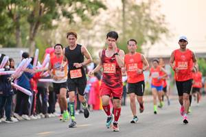 BIB: 25632, 20190, 26052, 22213
                            <button type="button" onclick="openModal(10755454)" class="btn btn-primary btn-sm float-right btn-popup" data-toggle="modal" data-target=".modal-high-quality">
                        <i class="fas fa-shopping-cart"></i> Add to Cart
                    </button>
                                            <button type="button" onclick="isThisMe(10755454, true)" class="btn btn-success btn-sm float-right btn-popup btn-isme hidden" data-toggle="tooltip" data-placement="bottom" title="นี่คือรูปของคุณใช่ไหม คลิกที่นี่เพื่อเอาเข้าอัลบั้ม">
                        <i class="fas fa-plus"></i> Add to album
                    </button>
                    <button type="button" onclick="isThisMe(10755454, false)" class="btn btn-warning btn-sm float-right btn-popup btn-isnotme hidden">
                        <i class="fas fa-ban"></i> Remove from album
                    </button>