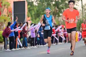BIB: 969, 44364
                            <button type="button" onclick="openModal(10753121)" class="btn btn-primary btn-sm float-right btn-popup" data-toggle="modal" data-target=".modal-high-quality">
                        <i class="fas fa-shopping-cart"></i> Add to Cart
                    </button>
                                            <button type="button" onclick="isThisMe(10753121, true)" class="btn btn-success btn-sm float-right btn-popup btn-isme hidden" data-toggle="tooltip" data-placement="bottom" title="นี่คือรูปของคุณใช่ไหม คลิกที่นี่เพื่อเอาเข้าอัลบั้ม">
                        <i class="fas fa-plus"></i> Add to album
                    </button>
                    <button type="button" onclick="isThisMe(10753121, false)" class="btn btn-warning btn-sm float-right btn-popup btn-isnotme hidden">
                        <i class="fas fa-ban"></i> Remove from album
                    </button>