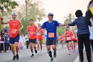 BIB: 21507, 21891
                            <button type="button" onclick="openModal(10754649)" class="btn btn-primary btn-sm float-right btn-popup" data-toggle="modal" data-target=".modal-high-quality">
                        <i class="fas fa-shopping-cart"></i> Add to Cart
                    </button>
                                            <button type="button" onclick="isThisMe(10754649, true)" class="btn btn-success btn-sm float-right btn-popup btn-isme hidden" data-toggle="tooltip" data-placement="bottom" title="นี่คือรูปของคุณใช่ไหม คลิกที่นี่เพื่อเอาเข้าอัลบั้ม">
                        <i class="fas fa-plus"></i> Add to album
                    </button>
                    <button type="button" onclick="isThisMe(10754649, false)" class="btn btn-warning btn-sm float-right btn-popup btn-isnotme hidden">
                        <i class="fas fa-ban"></i> Remove from album
                    </button>