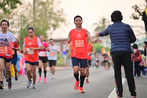BIB: 82158, 20676
                            <button type="button" onclick="openModal(10754279)" class="btn btn-primary btn-sm float-right btn-popup" data-toggle="modal" data-target=".modal-high-quality">
                        <i class="fas fa-shopping-cart"></i> Add to Cart
                    </button>
                                            <button type="button" onclick="isThisMe(10754279, true)" class="btn btn-success btn-sm float-right btn-popup btn-isme hidden" data-toggle="tooltip" data-placement="bottom" title="นี่คือรูปของคุณใช่ไหม คลิกที่นี่เพื่อเอาเข้าอัลบั้ม">
                        <i class="fas fa-plus"></i> Add to album
                    </button>
                    <button type="button" onclick="isThisMe(10754279, false)" class="btn btn-warning btn-sm float-right btn-popup btn-isnotme hidden">
                        <i class="fas fa-ban"></i> Remove from album
                    </button>