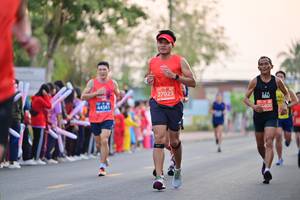 BIB: 27023, 44381, 5400
                            <button type="button" onclick="openModal(10757718)" class="btn btn-primary btn-sm float-right btn-popup" data-toggle="modal" data-target=".modal-high-quality">
                        <i class="fas fa-shopping-cart"></i> Add to Cart
                    </button>
                                            <button type="button" onclick="isThisMe(10757718, true)" class="btn btn-success btn-sm float-right btn-popup btn-isme hidden" data-toggle="tooltip" data-placement="bottom" title="นี่คือรูปของคุณใช่ไหม คลิกที่นี่เพื่อเอาเข้าอัลบั้ม">
                        <i class="fas fa-plus"></i> Add to album
                    </button>
                    <button type="button" onclick="isThisMe(10757718, false)" class="btn btn-warning btn-sm float-right btn-popup btn-isnotme hidden">
                        <i class="fas fa-ban"></i> Remove from album
                    </button>