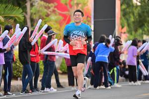 BIB: 2053
                            <button type="button" onclick="openModal(10755126)" class="btn btn-primary btn-sm float-right btn-popup" data-toggle="modal" data-target=".modal-high-quality">
                        <i class="fas fa-shopping-cart"></i> Add to Cart
                    </button>
                                            <button type="button" onclick="isThisMe(10755126, true)" class="btn btn-success btn-sm float-right btn-popup btn-isme hidden" data-toggle="tooltip" data-placement="bottom" title="นี่คือรูปของคุณใช่ไหม คลิกที่นี่เพื่อเอาเข้าอัลบั้ม">
                        <i class="fas fa-plus"></i> Add to album
                    </button>
                    <button type="button" onclick="isThisMe(10755126, false)" class="btn btn-warning btn-sm float-right btn-popup btn-isnotme hidden">
                        <i class="fas fa-ban"></i> Remove from album
                    </button>