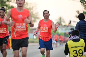 BIB: 20528, 25727, 26034
                            <button type="button" onclick="openModal(10758017)" class="btn btn-primary btn-sm float-right btn-popup" data-toggle="modal" data-target=".modal-high-quality">
                        <i class="fas fa-shopping-cart"></i> Add to Cart
                    </button>
                                            <button type="button" onclick="isThisMe(10758017, true)" class="btn btn-success btn-sm float-right btn-popup btn-isme hidden" data-toggle="tooltip" data-placement="bottom" title="นี่คือรูปของคุณใช่ไหม คลิกที่นี่เพื่อเอาเข้าอัลบั้ม">
                        <i class="fas fa-plus"></i> Add to album
                    </button>
                    <button type="button" onclick="isThisMe(10758017, false)" class="btn btn-warning btn-sm float-right btn-popup btn-isnotme hidden">
                        <i class="fas fa-ban"></i> Remove from album
                    </button>