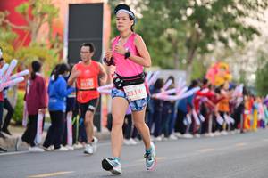 BIB: 8130, 2314
                            <button type="button" onclick="openModal(10752638)" class="btn btn-primary btn-sm float-right btn-popup" data-toggle="modal" data-target=".modal-high-quality">
                        <i class="fas fa-shopping-cart"></i> Add to Cart
                    </button>
                                            <button type="button" onclick="isThisMe(10752638, true)" class="btn btn-success btn-sm float-right btn-popup btn-isme hidden" data-toggle="tooltip" data-placement="bottom" title="นี่คือรูปของคุณใช่ไหม คลิกที่นี่เพื่อเอาเข้าอัลบั้ม">
                        <i class="fas fa-plus"></i> Add to album
                    </button>
                    <button type="button" onclick="isThisMe(10752638, false)" class="btn btn-warning btn-sm float-right btn-popup btn-isnotme hidden">
                        <i class="fas fa-ban"></i> Remove from album
                    </button>