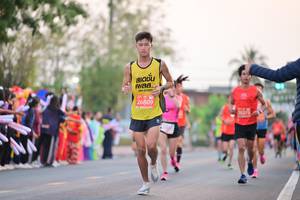 BIB: 26809, 20275
                            <button type="button" onclick="openModal(10751883)" class="btn btn-primary btn-sm float-right btn-popup" data-toggle="modal" data-target=".modal-high-quality">
                        <i class="fas fa-shopping-cart"></i> Add to Cart
                    </button>
                                            <button type="button" onclick="isThisMe(10751883, true)" class="btn btn-success btn-sm float-right btn-popup btn-isme hidden" data-toggle="tooltip" data-placement="bottom" title="นี่คือรูปของคุณใช่ไหม คลิกที่นี่เพื่อเอาเข้าอัลบั้ม">
                        <i class="fas fa-plus"></i> Add to album
                    </button>
                    <button type="button" onclick="isThisMe(10751883, false)" class="btn btn-warning btn-sm float-right btn-popup btn-isnotme hidden">
                        <i class="fas fa-ban"></i> Remove from album
                    </button>