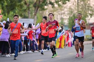 BIB: 22282, 44348, 2630, 25844
                            <button type="button" onclick="openModal(10757668)" class="btn btn-primary btn-sm float-right btn-popup" data-toggle="modal" data-target=".modal-high-quality">
                        <i class="fas fa-shopping-cart"></i> Add to Cart
                    </button>
                                            <button type="button" onclick="isThisMe(10757668, true)" class="btn btn-success btn-sm float-right btn-popup btn-isme hidden" data-toggle="tooltip" data-placement="bottom" title="นี่คือรูปของคุณใช่ไหม คลิกที่นี่เพื่อเอาเข้าอัลบั้ม">
                        <i class="fas fa-plus"></i> Add to album
                    </button>
                    <button type="button" onclick="isThisMe(10757668, false)" class="btn btn-warning btn-sm float-right btn-popup btn-isnotme hidden">
                        <i class="fas fa-ban"></i> Remove from album
                    </button>