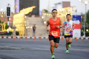 BIB: 2024, 20686
                            <button type="button" onclick="openModal(12340621)" class="btn btn-primary btn-sm float-right btn-popup" data-toggle="modal" data-target=".modal-high-quality">
                        <i class="fas fa-shopping-cart"></i> Add to Cart
                    </button>
                                            <button type="button" onclick="isThisMe(12340621, true)" class="btn btn-success btn-sm float-right btn-popup btn-isme hidden" data-toggle="tooltip" data-placement="bottom" title="นี่คือรูปของคุณใช่ไหม คลิกที่นี่เพื่อเอาเข้าอัลบั้ม">
                        <i class="fas fa-plus"></i> Add to album
                    </button>
                    <button type="button" onclick="isThisMe(12340621, false)" class="btn btn-warning btn-sm float-right btn-popup btn-isnotme hidden">
                        <i class="fas fa-ban"></i> Remove from album
                    </button>