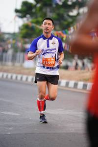 BIB: 21895
                            <button type="button" onclick="openModal(12337103)" class="btn btn-primary btn-sm float-right btn-popup" data-toggle="modal" data-target=".modal-high-quality">
                        <i class="fas fa-shopping-cart"></i> Add to Cart
                    </button>
                                            <button type="button" onclick="isThisMe(12337103, true)" class="btn btn-success btn-sm float-right btn-popup btn-isme hidden" data-toggle="tooltip" data-placement="bottom" title="นี่คือรูปของคุณใช่ไหม คลิกที่นี่เพื่อเอาเข้าอัลบั้ม">
                        <i class="fas fa-plus"></i> Add to album
                    </button>
                    <button type="button" onclick="isThisMe(12337103, false)" class="btn btn-warning btn-sm float-right btn-popup btn-isnotme hidden">
                        <i class="fas fa-ban"></i> Remove from album
                    </button>