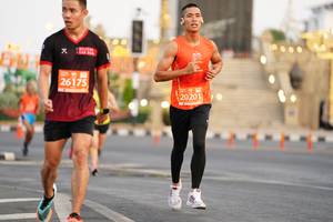 BIB: 26175, 20201
                            <button type="button" onclick="openModal(12341928)" class="btn btn-primary btn-sm float-right btn-popup" data-toggle="modal" data-target=".modal-high-quality">
                        <i class="fas fa-shopping-cart"></i> Add to Cart
                    </button>
                                            <button type="button" onclick="isThisMe(12341928, true)" class="btn btn-success btn-sm float-right btn-popup btn-isme hidden" data-toggle="tooltip" data-placement="bottom" title="นี่คือรูปของคุณใช่ไหม คลิกที่นี่เพื่อเอาเข้าอัลบั้ม">
                        <i class="fas fa-plus"></i> Add to album
                    </button>
                    <button type="button" onclick="isThisMe(12341928, false)" class="btn btn-warning btn-sm float-right btn-popup btn-isnotme hidden">
                        <i class="fas fa-ban"></i> Remove from album
                    </button>