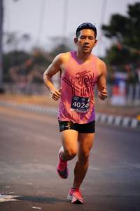 BIB: 4024
                            <button type="button" onclick="openModal(12334330)" class="btn btn-primary btn-sm float-right btn-popup" data-toggle="modal" data-target=".modal-high-quality">
                        <i class="fas fa-shopping-cart"></i> Add to Cart
                    </button>
                                            <button type="button" onclick="isThisMe(12334330, true)" class="btn btn-success btn-sm float-right btn-popup btn-isme hidden" data-toggle="tooltip" data-placement="bottom" title="นี่คือรูปของคุณใช่ไหม คลิกที่นี่เพื่อเอาเข้าอัลบั้ม">
                        <i class="fas fa-plus"></i> Add to album
                    </button>
                    <button type="button" onclick="isThisMe(12334330, false)" class="btn btn-warning btn-sm float-right btn-popup btn-isnotme hidden">
                        <i class="fas fa-ban"></i> Remove from album
                    </button>