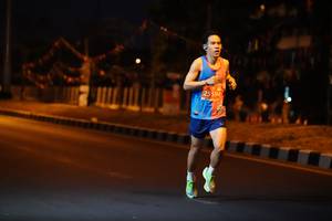 BIB: 25594
                            <button type="button" onclick="openModal(11135663)" class="btn btn-primary btn-sm float-right btn-popup" data-toggle="modal" data-target=".modal-high-quality">
                        <i class="fas fa-shopping-cart"></i> Add to Cart
                    </button>
                                            <button type="button" onclick="isThisMe(11135663, true)" class="btn btn-success btn-sm float-right btn-popup btn-isme hidden" data-toggle="tooltip" data-placement="bottom" title="นี่คือรูปของคุณใช่ไหม คลิกที่นี่เพื่อเอาเข้าอัลบั้ม">
                        <i class="fas fa-plus"></i> Add to album
                    </button>
                    <button type="button" onclick="isThisMe(11135663, false)" class="btn btn-warning btn-sm float-right btn-popup btn-isnotme hidden">
                        <i class="fas fa-ban"></i> Remove from album
                    </button>
