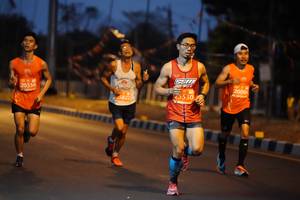 BIB: 20086, 20556, 23530
                            <button type="button" onclick="openModal(11188437)" class="btn btn-primary btn-sm float-right btn-popup" data-toggle="modal" data-target=".modal-high-quality">
                        <i class="fas fa-shopping-cart"></i> Add to Cart
                    </button>
                                            <button type="button" onclick="isThisMe(11188437, true)" class="btn btn-success btn-sm float-right btn-popup btn-isme hidden" data-toggle="tooltip" data-placement="bottom" title="นี่คือรูปของคุณใช่ไหม คลิกที่นี่เพื่อเอาเข้าอัลบั้ม">
                        <i class="fas fa-plus"></i> Add to album
                    </button>
                    <button type="button" onclick="isThisMe(11188437, false)" class="btn btn-warning btn-sm float-right btn-popup btn-isnotme hidden">
                        <i class="fas fa-ban"></i> Remove from album
                    </button>