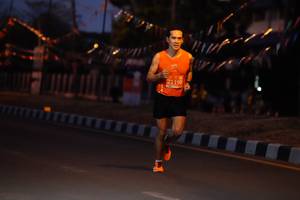BIB: 21198
                            <button type="button" onclick="openModal(11186483)" class="btn btn-primary btn-sm float-right btn-popup" data-toggle="modal" data-target=".modal-high-quality">
                        <i class="fas fa-shopping-cart"></i> Add to Cart
                    </button>
                                            <button type="button" onclick="isThisMe(11186483, true)" class="btn btn-success btn-sm float-right btn-popup btn-isme hidden" data-toggle="tooltip" data-placement="bottom" title="นี่คือรูปของคุณใช่ไหม คลิกที่นี่เพื่อเอาเข้าอัลบั้ม">
                        <i class="fas fa-plus"></i> Add to album
                    </button>
                    <button type="button" onclick="isThisMe(11186483, false)" class="btn btn-warning btn-sm float-right btn-popup btn-isnotme hidden">
                        <i class="fas fa-ban"></i> Remove from album
                    </button>