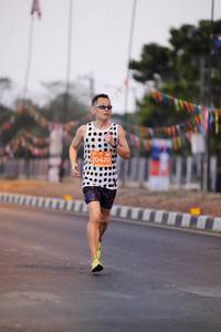 BIB: 20420
                            <button type="button" onclick="openModal(12334671)" class="btn btn-primary btn-sm float-right btn-popup" data-toggle="modal" data-target=".modal-high-quality">
                        <i class="fas fa-shopping-cart"></i> Add to Cart
                    </button>
                                            <button type="button" onclick="isThisMe(12334671, true)" class="btn btn-success btn-sm float-right btn-popup btn-isme hidden" data-toggle="tooltip" data-placement="bottom" title="นี่คือรูปของคุณใช่ไหม คลิกที่นี่เพื่อเอาเข้าอัลบั้ม">
                        <i class="fas fa-plus"></i> Add to album
                    </button>
                    <button type="button" onclick="isThisMe(12334671, false)" class="btn btn-warning btn-sm float-right btn-popup btn-isnotme hidden">
                        <i class="fas fa-ban"></i> Remove from album
                    </button>