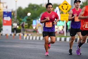 BIB: 205, 26720
                            <button type="button" onclick="openModal(12341369)" class="btn btn-primary btn-sm float-right btn-popup" data-toggle="modal" data-target=".modal-high-quality">
                        <i class="fas fa-shopping-cart"></i> Add to Cart
                    </button>
                                            <button type="button" onclick="isThisMe(12341369, true)" class="btn btn-success btn-sm float-right btn-popup btn-isme hidden" data-toggle="tooltip" data-placement="bottom" title="นี่คือรูปของคุณใช่ไหม คลิกที่นี่เพื่อเอาเข้าอัลบั้ม">
                        <i class="fas fa-plus"></i> Add to album
                    </button>
                    <button type="button" onclick="isThisMe(12341369, false)" class="btn btn-warning btn-sm float-right btn-popup btn-isnotme hidden">
                        <i class="fas fa-ban"></i> Remove from album
                    </button>