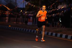 BIB: 21198
                            <button type="button" onclick="openModal(12326250)" class="btn btn-primary btn-sm float-right btn-popup" data-toggle="modal" data-target=".modal-high-quality">
                        <i class="fas fa-shopping-cart"></i> Add to Cart
                    </button>
                                            <button type="button" onclick="isThisMe(12326250, true)" class="btn btn-success btn-sm float-right btn-popup btn-isme hidden" data-toggle="tooltip" data-placement="bottom" title="นี่คือรูปของคุณใช่ไหม คลิกที่นี่เพื่อเอาเข้าอัลบั้ม">
                        <i class="fas fa-plus"></i> Add to album
                    </button>
                    <button type="button" onclick="isThisMe(12326250, false)" class="btn btn-warning btn-sm float-right btn-popup btn-isnotme hidden">
                        <i class="fas fa-ban"></i> Remove from album
                    </button>