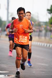 BIB: 21236
                            <button type="button" onclick="openModal(12337596)" class="btn btn-primary btn-sm float-right btn-popup" data-toggle="modal" data-target=".modal-high-quality">
                        <i class="fas fa-shopping-cart"></i> Add to Cart
                    </button>
                                            <button type="button" onclick="isThisMe(12337596, true)" class="btn btn-success btn-sm float-right btn-popup btn-isme hidden" data-toggle="tooltip" data-placement="bottom" title="นี่คือรูปของคุณใช่ไหม คลิกที่นี่เพื่อเอาเข้าอัลบั้ม">
                        <i class="fas fa-plus"></i> Add to album
                    </button>
                    <button type="button" onclick="isThisMe(12337596, false)" class="btn btn-warning btn-sm float-right btn-popup btn-isnotme hidden">
                        <i class="fas fa-ban"></i> Remove from album
                    </button>