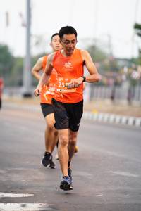 BIB: 253
                            <button type="button" onclick="openModal(12337501)" class="btn btn-primary btn-sm float-right btn-popup" data-toggle="modal" data-target=".modal-high-quality">
                        <i class="fas fa-shopping-cart"></i> Add to Cart
                    </button>
                                            <button type="button" onclick="isThisMe(12337501, true)" class="btn btn-success btn-sm float-right btn-popup btn-isme hidden" data-toggle="tooltip" data-placement="bottom" title="นี่คือรูปของคุณใช่ไหม คลิกที่นี่เพื่อเอาเข้าอัลบั้ม">
                        <i class="fas fa-plus"></i> Add to album
                    </button>
                    <button type="button" onclick="isThisMe(12337501, false)" class="btn btn-warning btn-sm float-right btn-popup btn-isnotme hidden">
                        <i class="fas fa-ban"></i> Remove from album
                    </button>