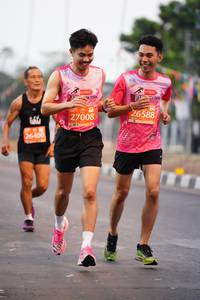 BIB: 26588, 27008, 26400
                            <button type="button" onclick="openModal(12336753)" class="btn btn-primary btn-sm float-right btn-popup" data-toggle="modal" data-target=".modal-high-quality">
                        <i class="fas fa-shopping-cart"></i> Add to Cart
                    </button>
                                            <button type="button" onclick="isThisMe(12336753, true)" class="btn btn-success btn-sm float-right btn-popup btn-isme hidden" data-toggle="tooltip" data-placement="bottom" title="นี่คือรูปของคุณใช่ไหม คลิกที่นี่เพื่อเอาเข้าอัลบั้ม">
                        <i class="fas fa-plus"></i> Add to album
                    </button>
                    <button type="button" onclick="isThisMe(12336753, false)" class="btn btn-warning btn-sm float-right btn-popup btn-isnotme hidden">
                        <i class="fas fa-ban"></i> Remove from album
                    </button>